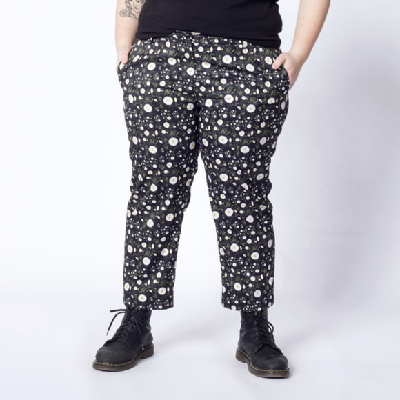 Wildfang Pants - Empower Floral Crop Pant by Wildfang NWT Ltd Ed